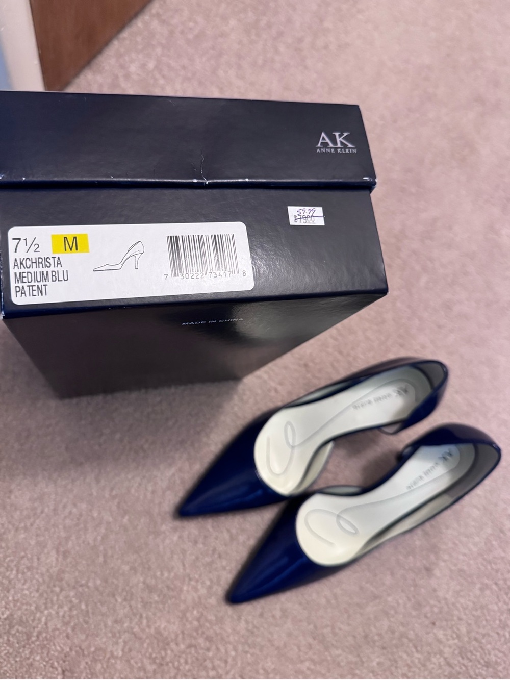 NEW Anne Klein Navy Patent Pointed-Toe Heels - Size: 7 1/2 M - Picture 3 of 9